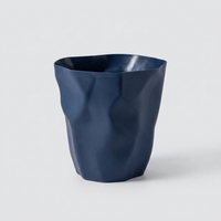 ITERPUB::cold-luxelie-8635380269226::04-variant-navy-blue