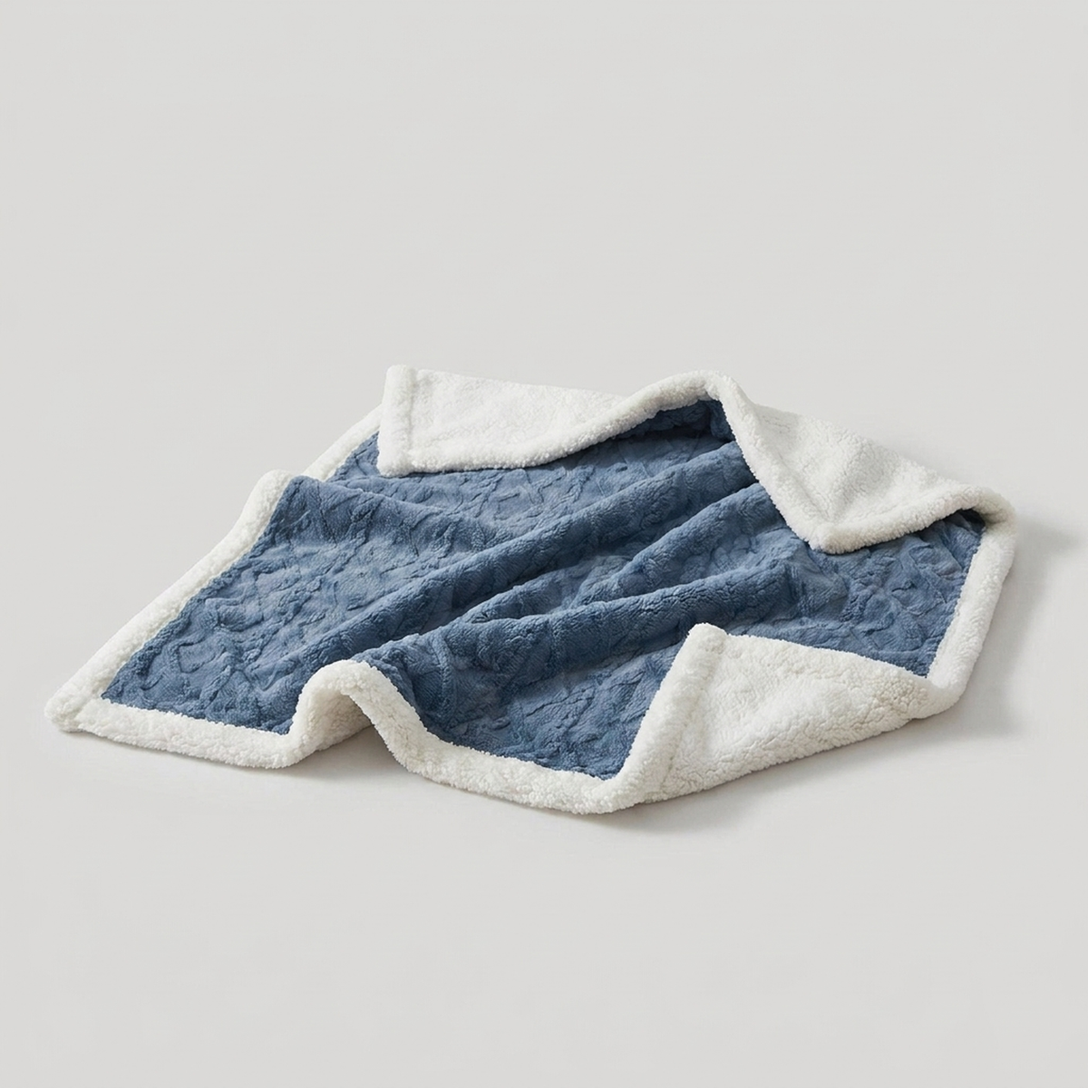 ITERPUB::cold-luxelie-8636693250218::05-variant-blue