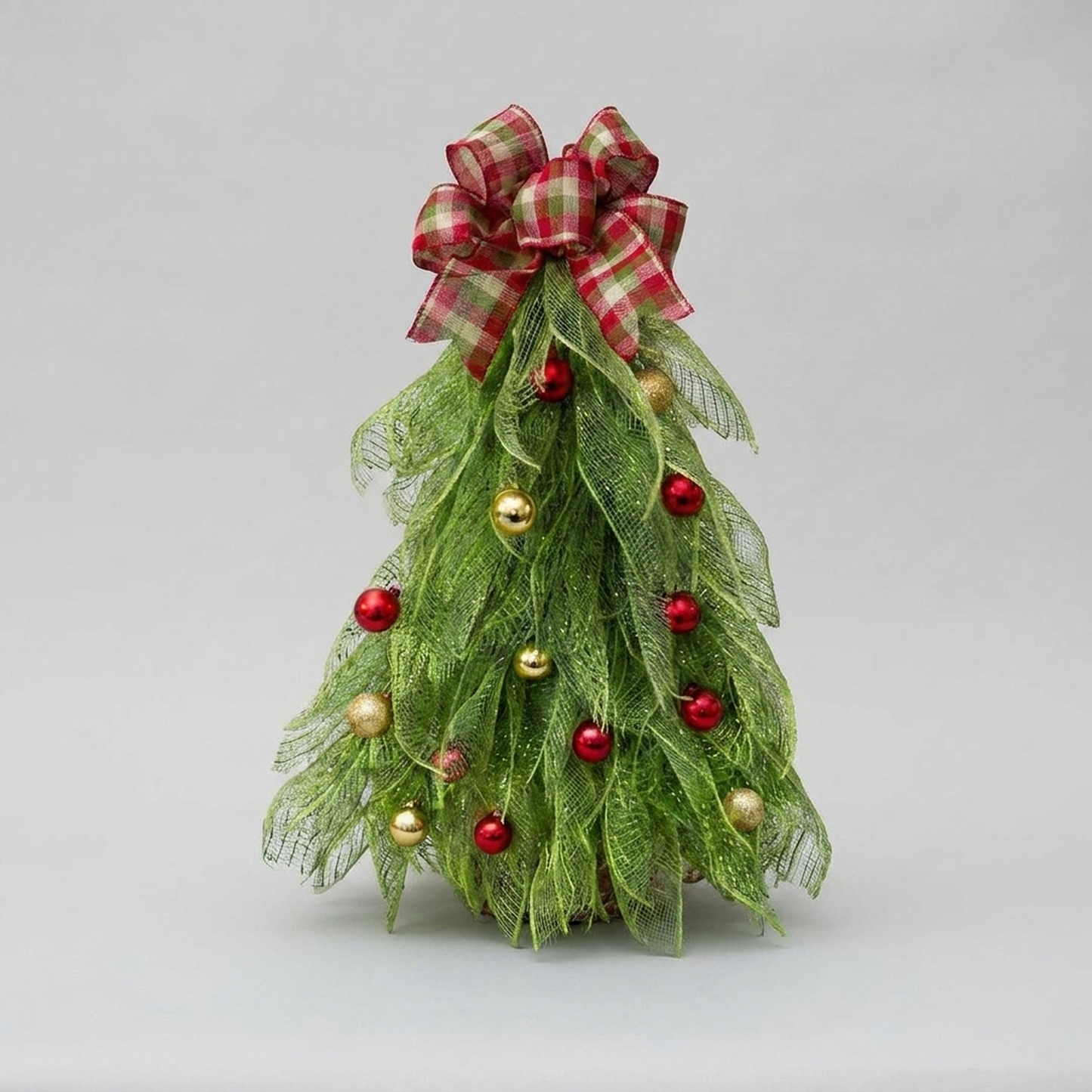 ITERPUB::cold-luxelie-8611434397866::05-variant-plaid-bow
