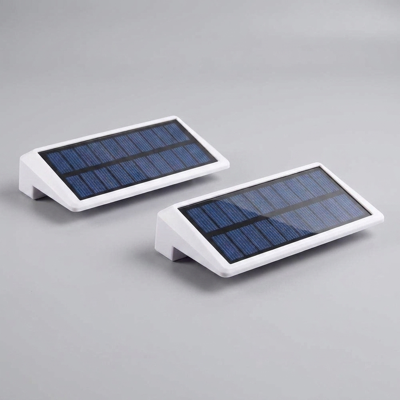 ITERPUB::cold-luxelie-8595090014378::05-variant-white