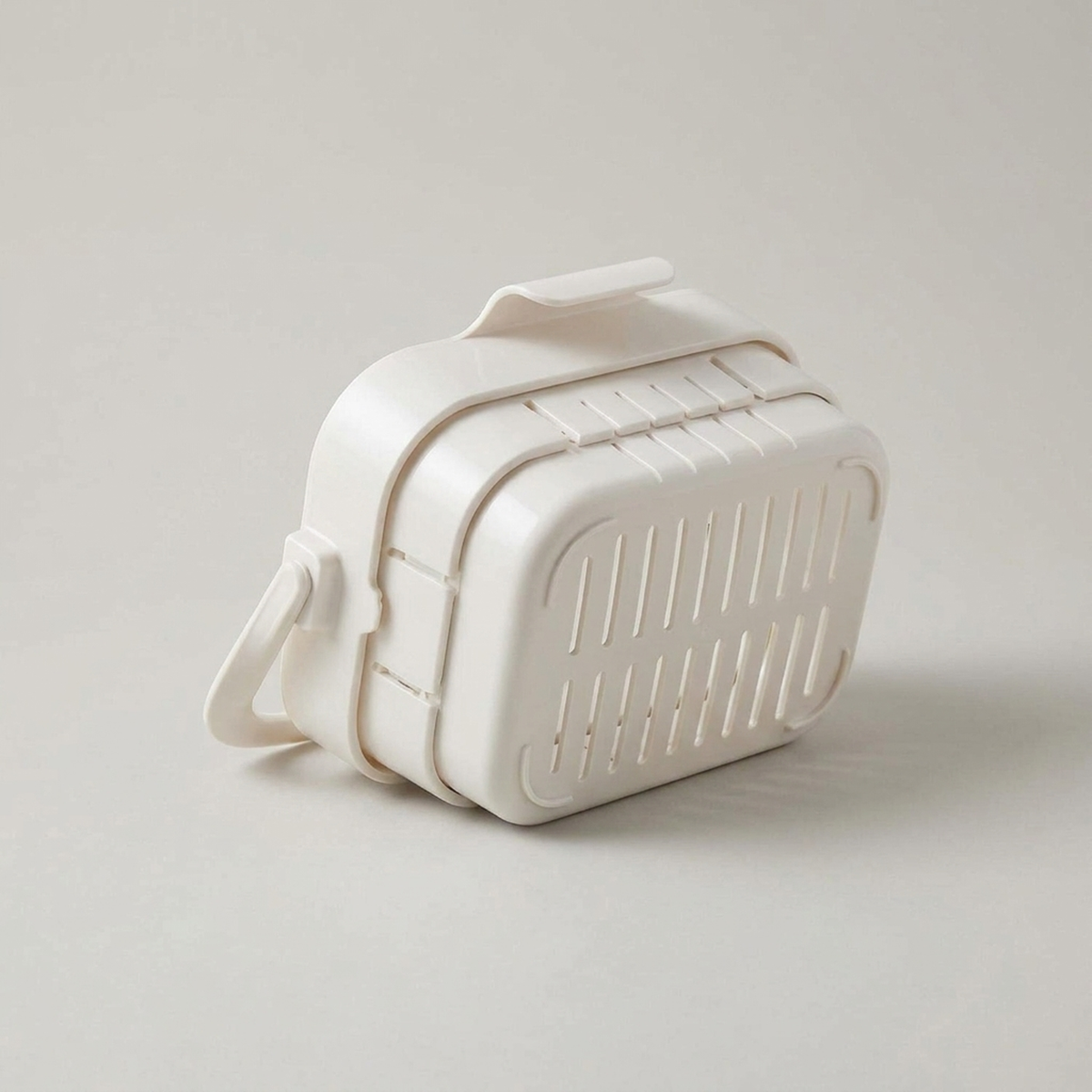 ITERPUB::cold-luxelie-15374453375146::05-variant-white