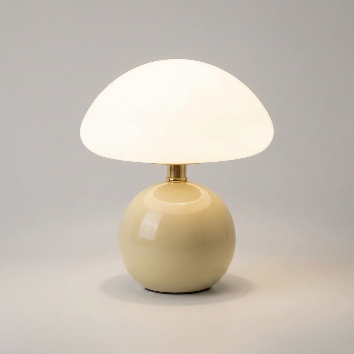 ITERPUB::cold-luxelie-8635392065706::06-variant-beige