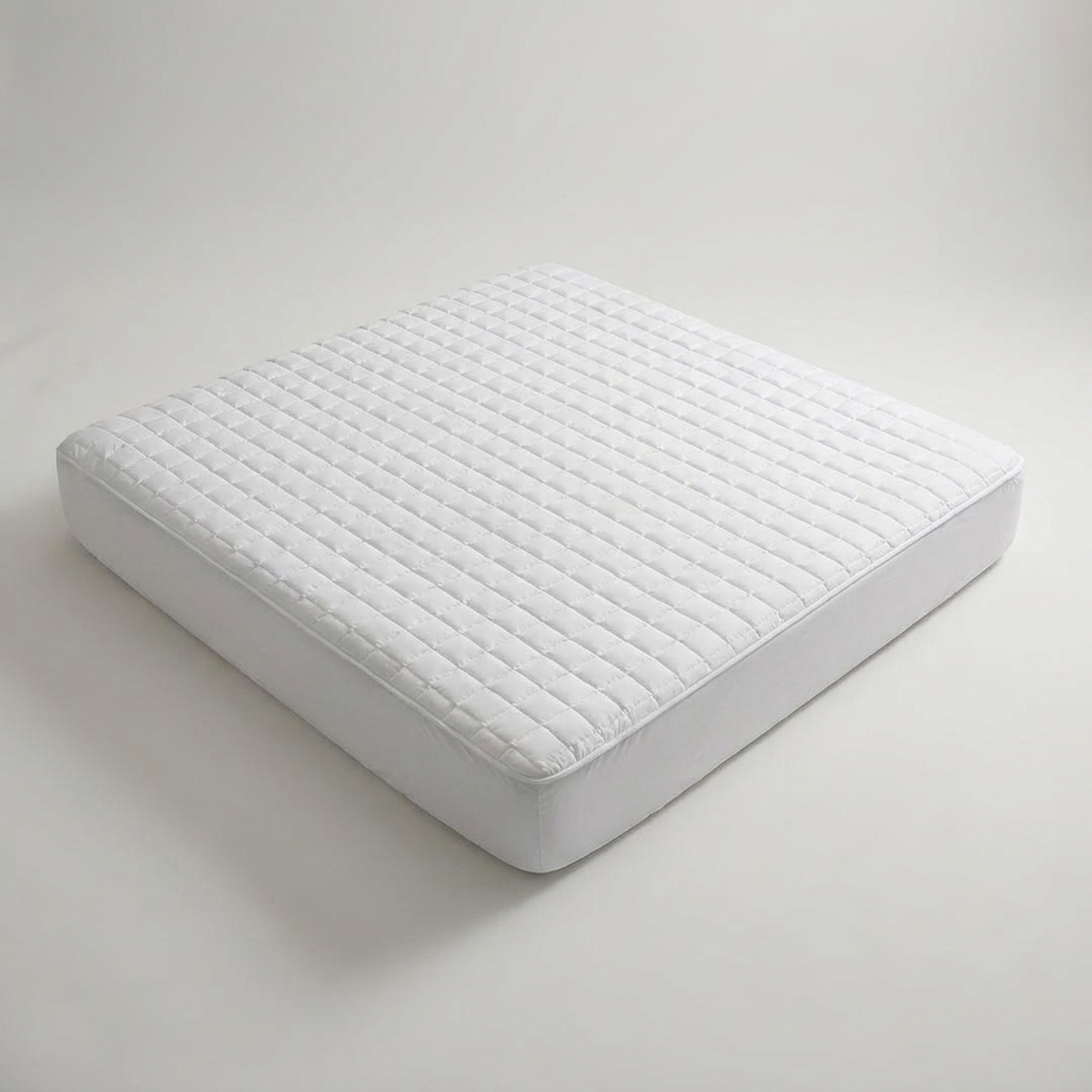 ITERPUB::cold-luxelie-8635393671338::06-variant-white