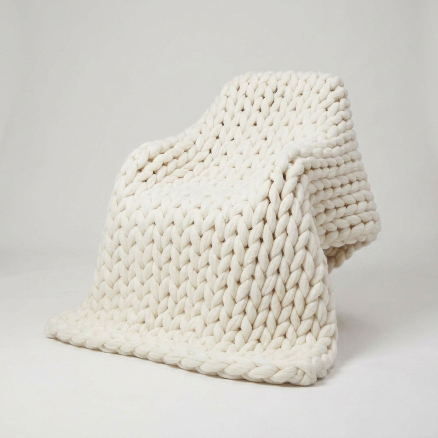 ITERPUB::cold-luxelie-8603653963946::08-variant-white