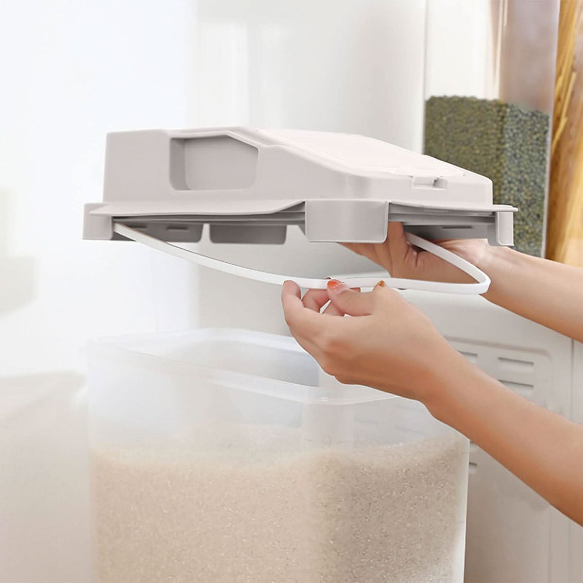 GRAINROLL – Contenitore per conservare 10kg di riso con ruote per facilitarne lo spostamento