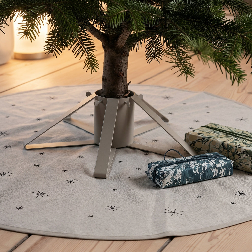 STARNOELIA – Sand Star Christmas Tree Mat for Elegant Festive Styling