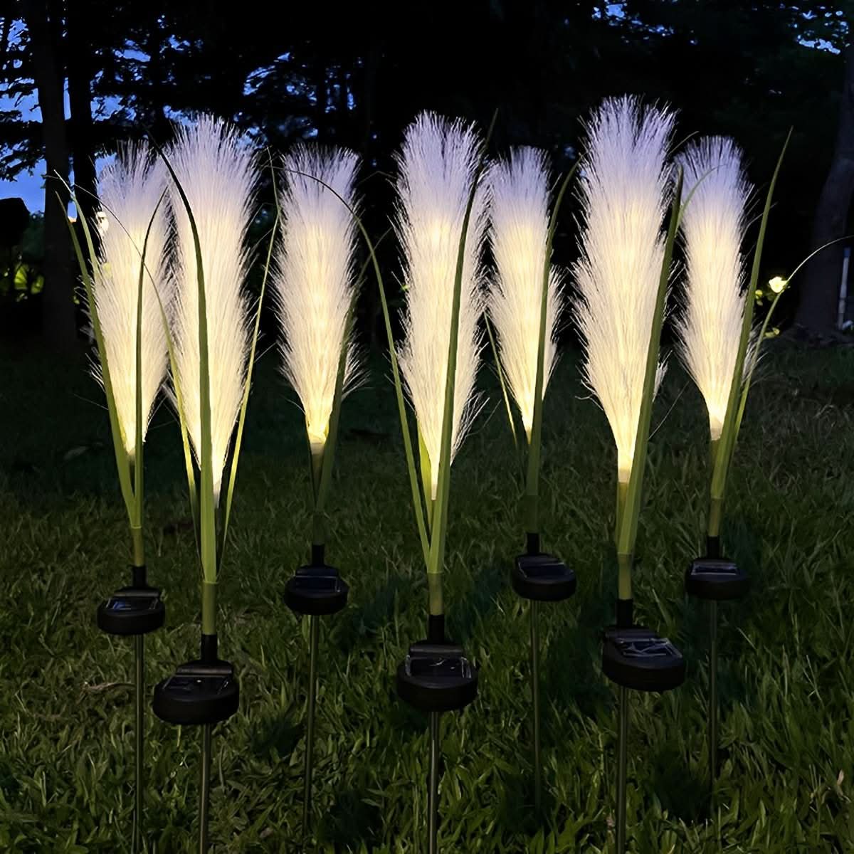 REEDGLOW – Lampes solaires en forme de roseaux pour une ambiance sereine au jardin