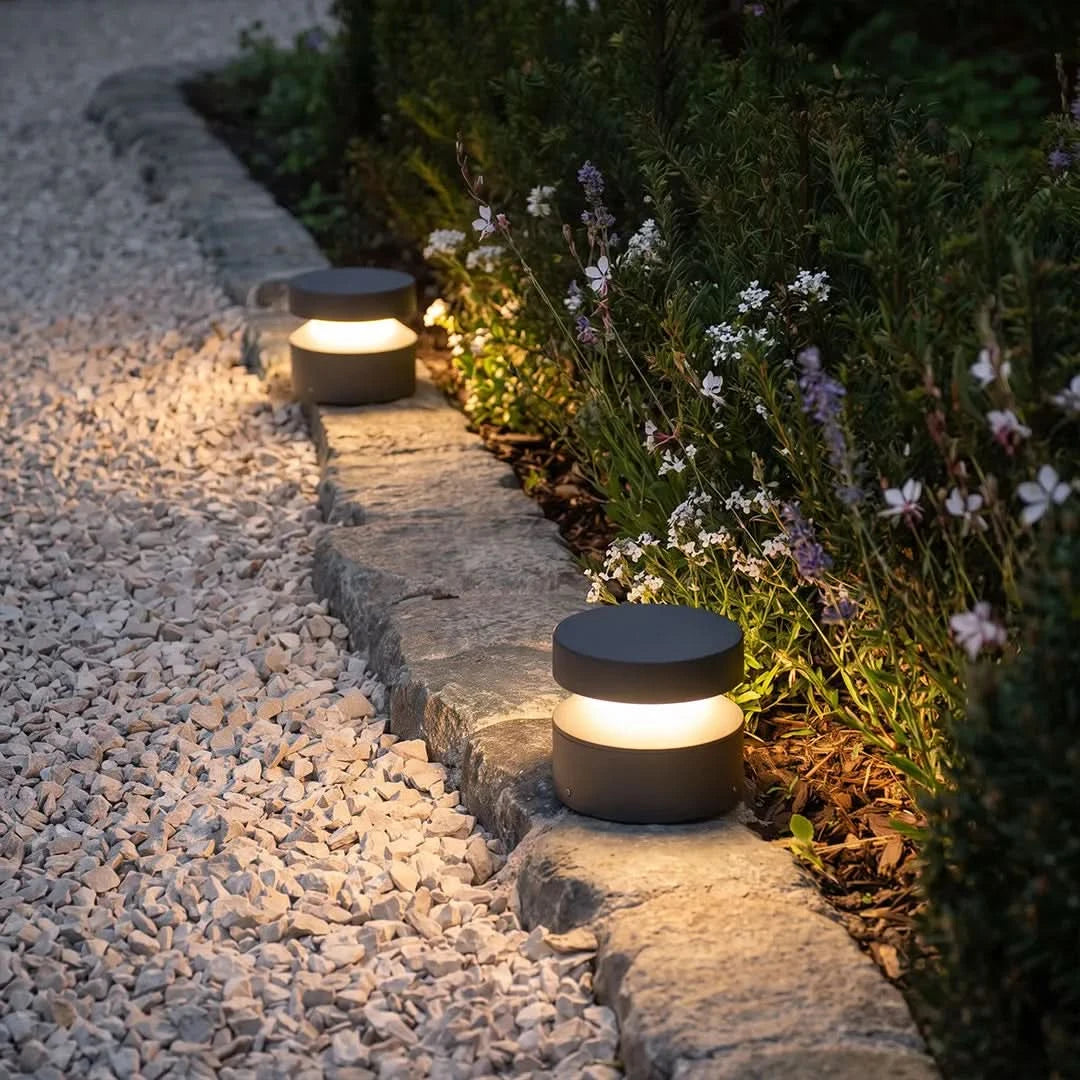BOLLORA – Lampade LED da giardino a colonna impermeabili per un'illuminazione moderna del giardino