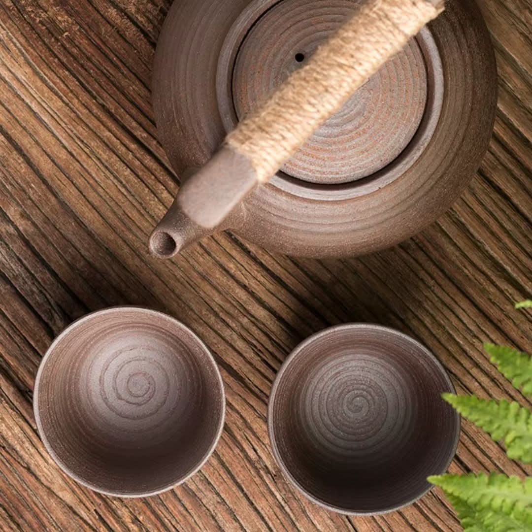 TEAGLOW – Teapot with Tea Warmer for Cozy Serving