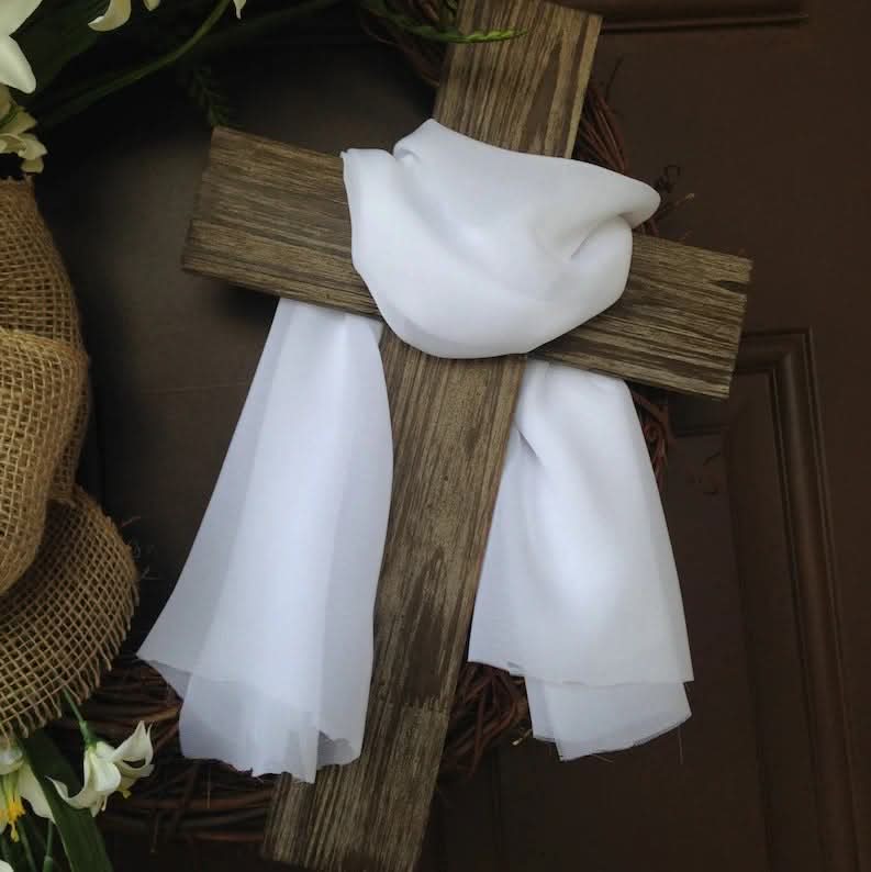 GRACEBLOOM – Couronne décorative et croix pour des espaces paisibles