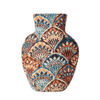PETALFORM – Textured Vase for Elegant Dried Flower Displays