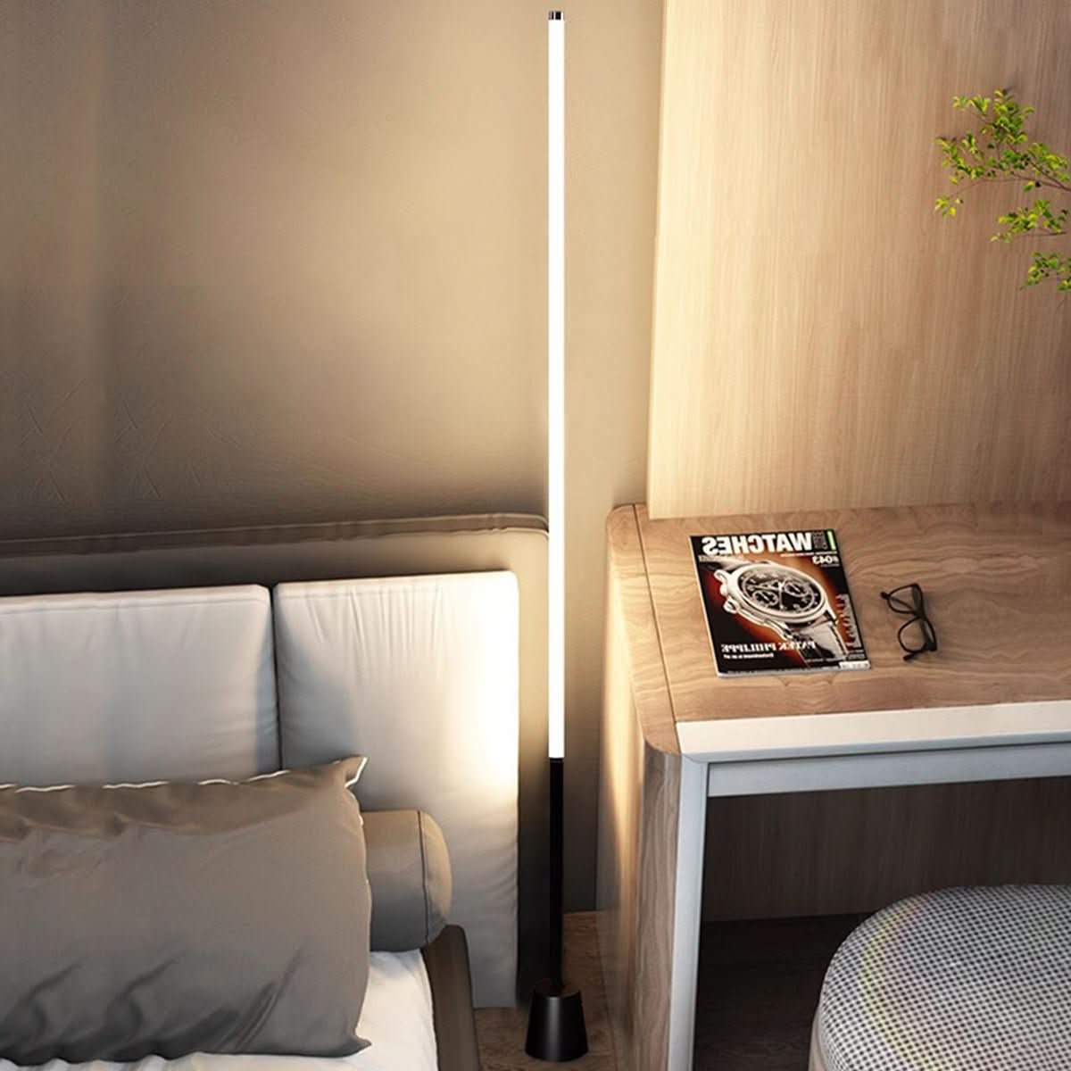 LUMIORBIT – Lampadaire à 360° pour une ambiance intérieure raffinée