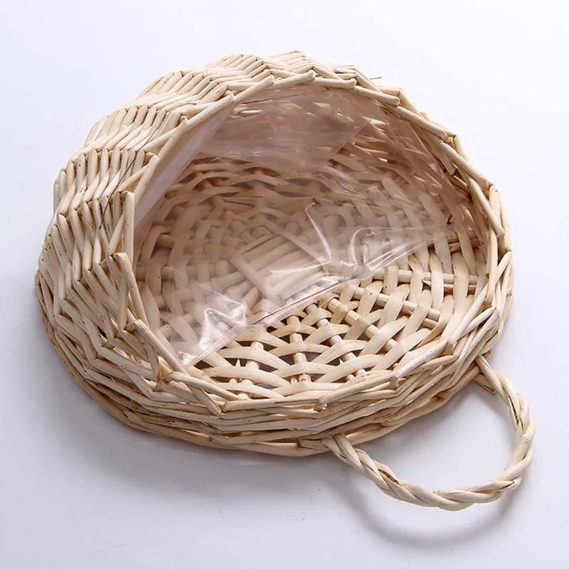 VINEHAVEN – Hanging Wicker Wall Planter Basket
