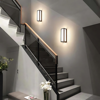 MERIDILUXA – Applique geometrica per un’elegante luce scultorea