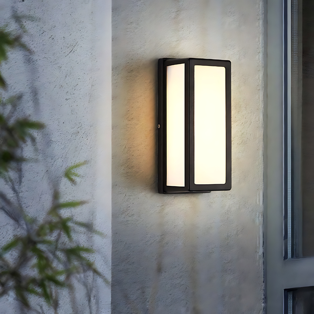 MERIDILUXA – Applique geometrica per un’elegante luce scultorea