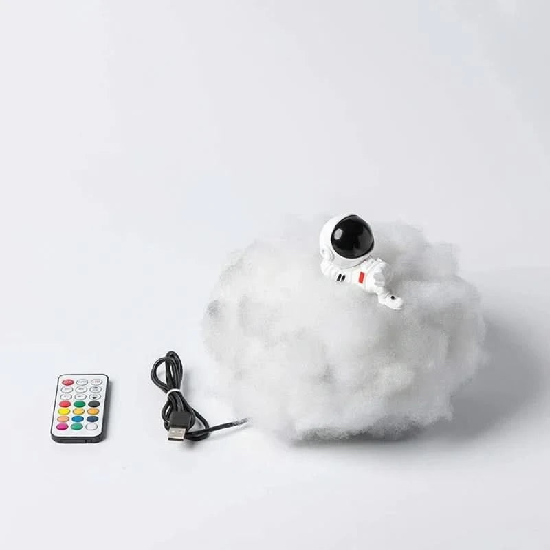 ASTROCLOUD – Astronaut Cloud Light for Ambient Glow