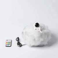 ASTROCLOUD – Astronaut Cloud Light for Ambient Glow