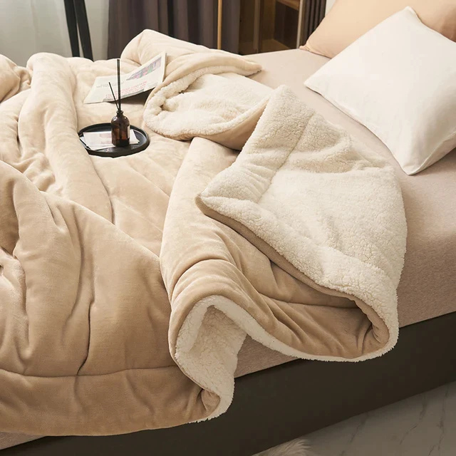 NESTAVENIX – Cozy Plush Blanket for Bedroom Relaxation