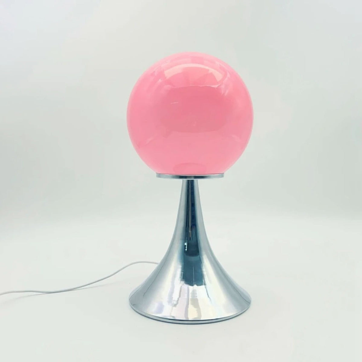 ORBISLUNIA – Modern Orb Table Lamp for Soft Ambient Glow