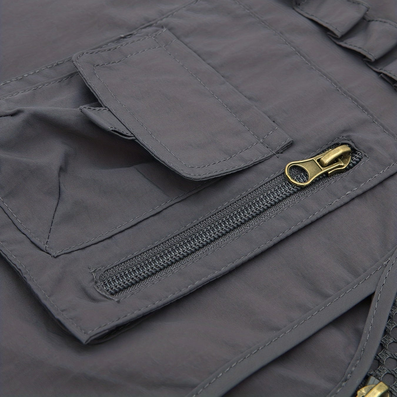 POCKETNEST – Casual Outdoor Vest with Secure Zipper Pockets