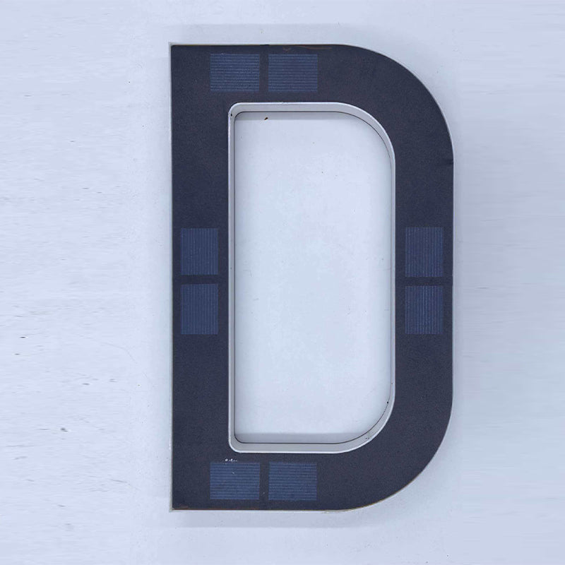 ADDRARAY – Solar Address Sign with Automatic Outdoor Lighting