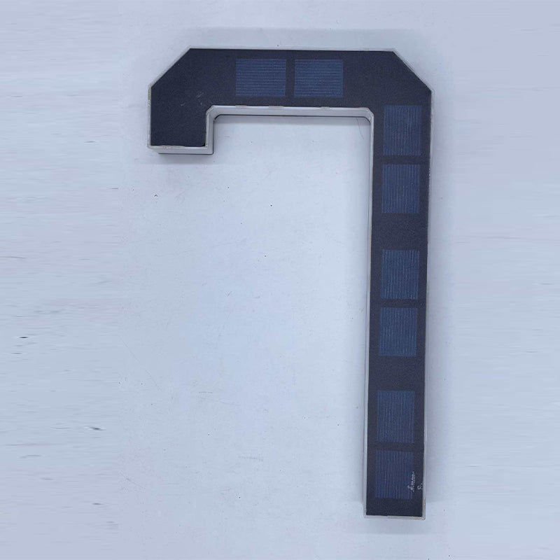 ADDRARAY – Solar Address Sign with Automatic Outdoor Lighting