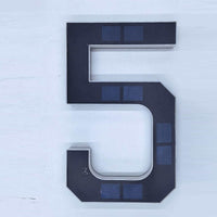 ADDRARAY – Solar Address Sign with Automatic Outdoor Lighting