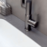 AquaTwist - 360° Rotatable Kitchen Faucet with Temperature Display & Sprayer 2