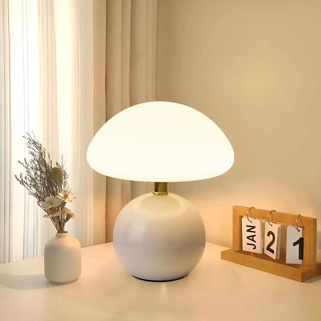 FUNGLORIA – Sculptural Mushroom Table Lamp for Refined Interior Styling