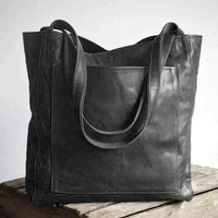 Carmé - Stylish Shoulder Bag with Adjustable Strap and Spacious Interior 4