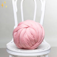 LOOMHAVEN – Chunky Knit Blanket for Elegant Warmth