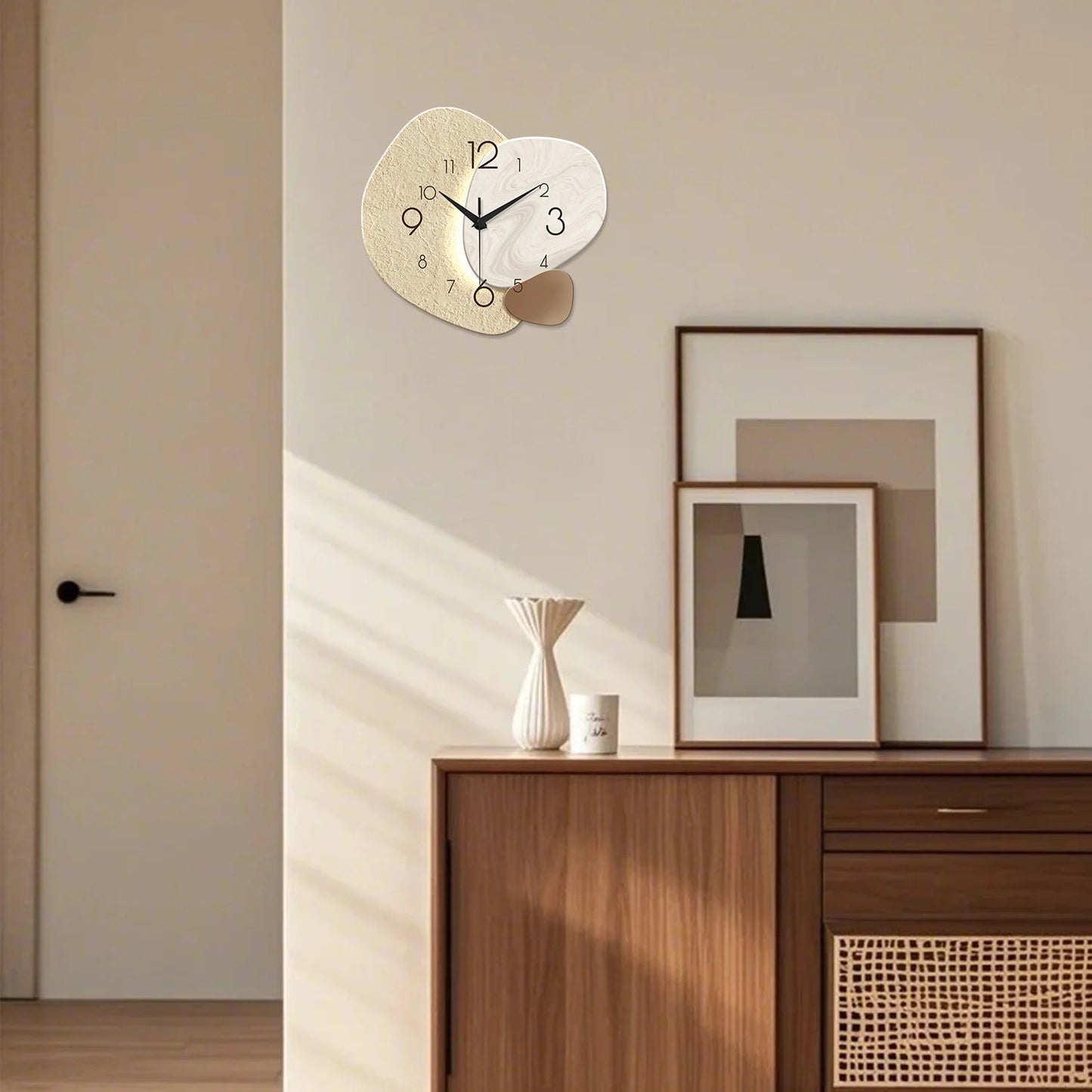 Elegant Silent Quartz Wall Clock for Bedroom & Living Room Decor 2
