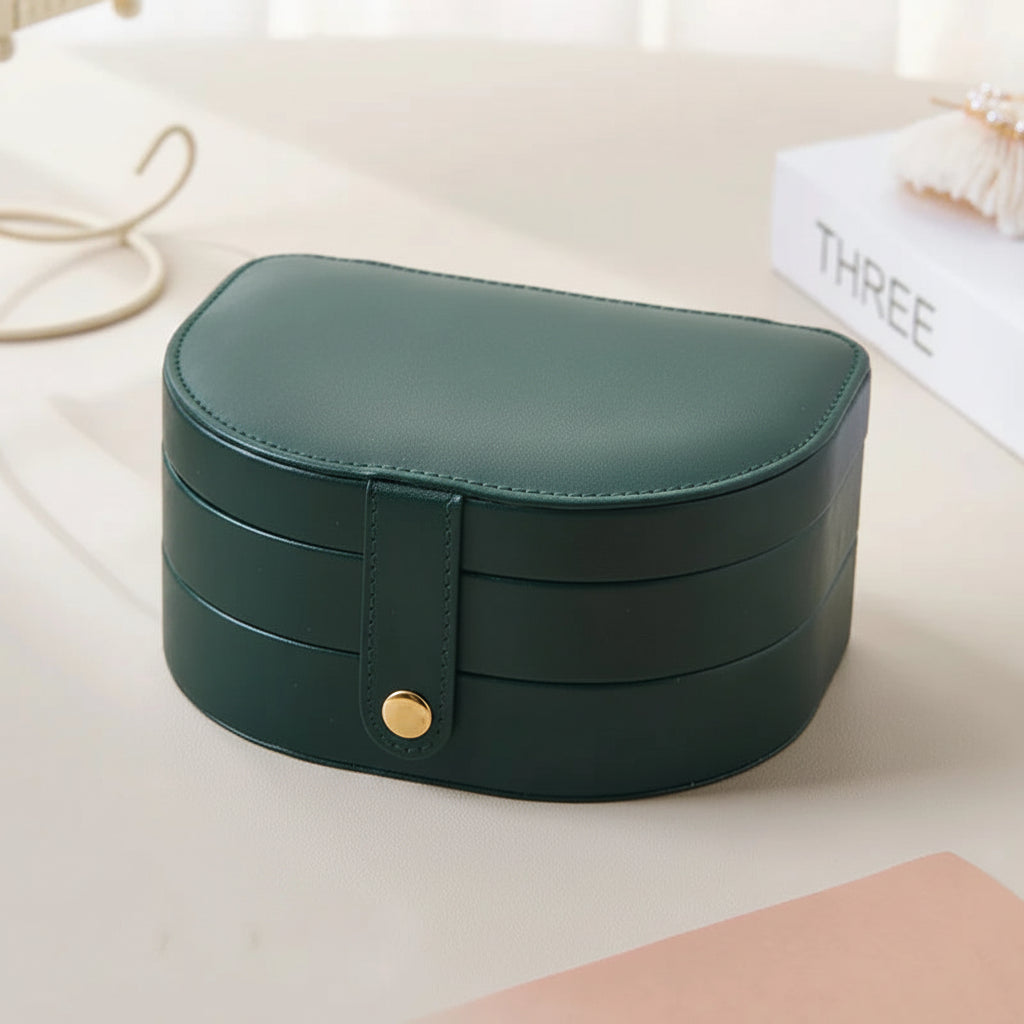Elegant Travel Jewelry Case - Compact Leather Jewelry Organizer for Women in Black & White 12
