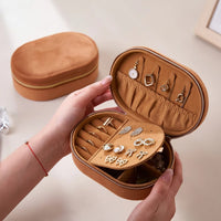 Elegant Travel Jewelry Case - Compact Leather Jewelry Organizer for Women in Black & White 6