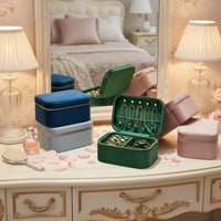 Elegant Travel Jewelry Organizer - Velvet Travel Jewelry Case for Women 0