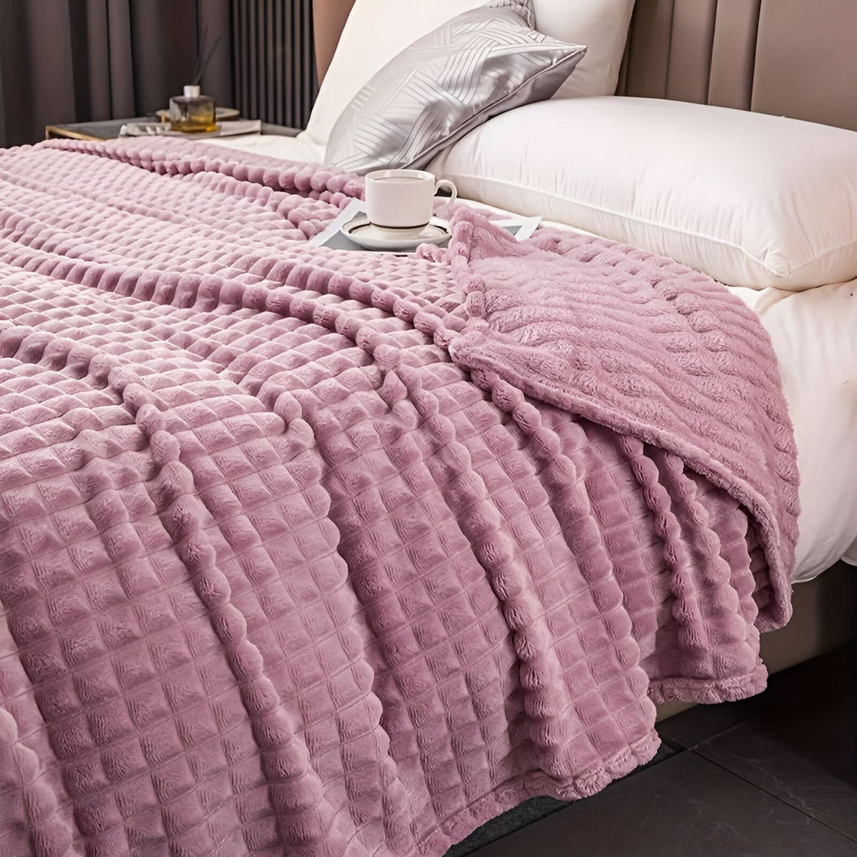 FEATHERCOZY – Coperta leggera e testurizzata per il comfort quotidiano