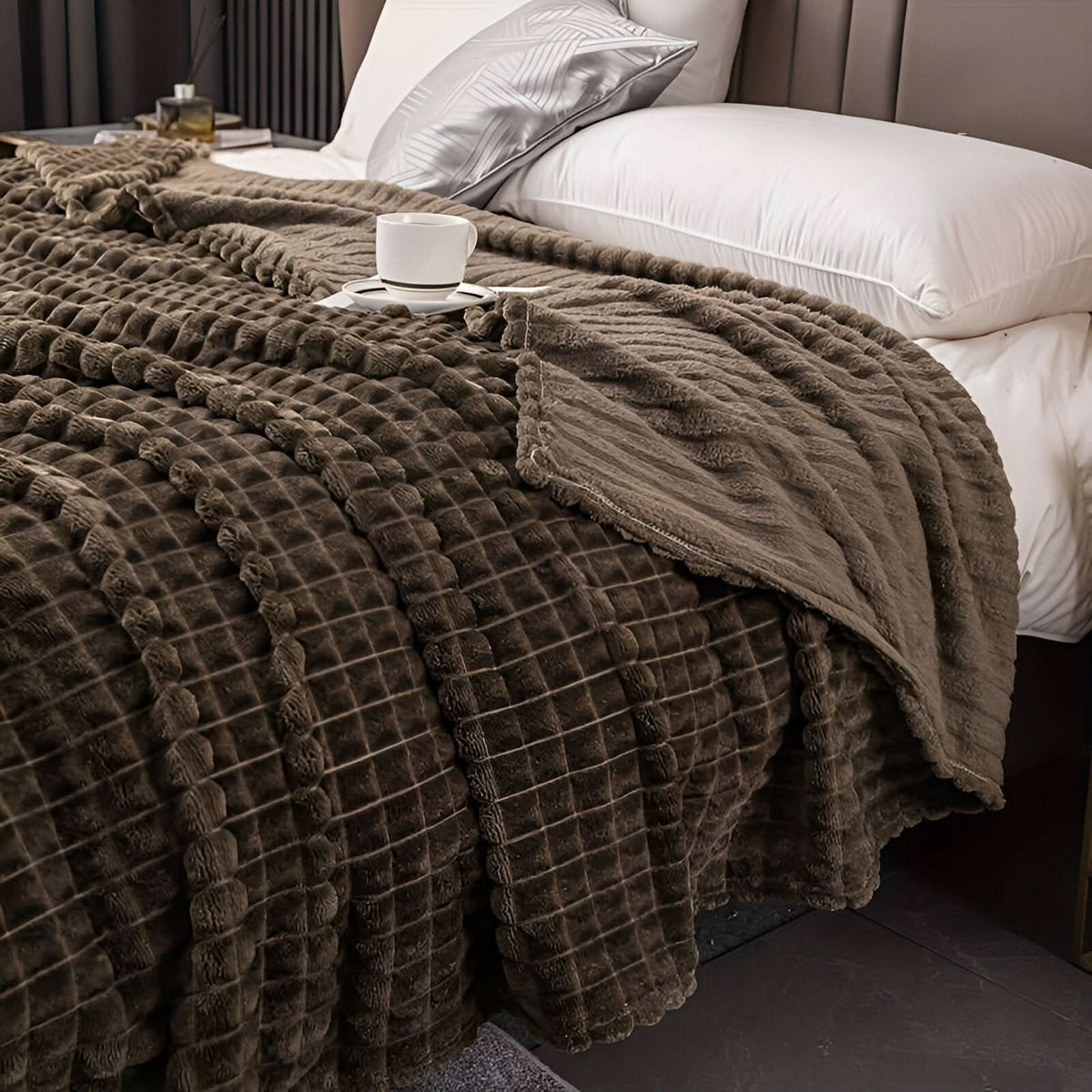 FEATHERCOZY – Coperta leggera e testurizzata per il comfort quotidiano