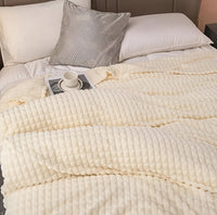 FEATHERCOZY – Coperta leggera e testurizzata per il comfort quotidiano