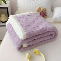 WARMTURN – Reversible Blanket for Comfortable Everyday Layering