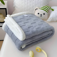WARMTURN – Reversible Blanket for Comfortable Everyday Layering