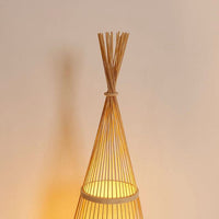 WOVENLUME – Lampadaire en bambou pour une ambiance chaleureuse et naturelle