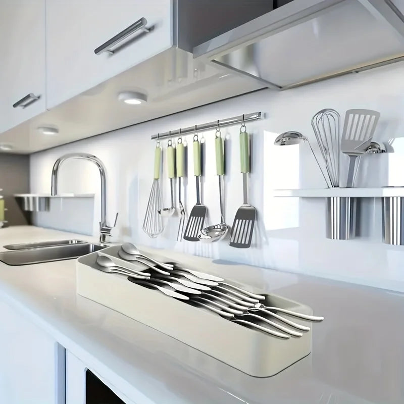 Premium Kitchen Drawer Organizer - Multi-Compartment Cutlery Tray & Silverware Holder 1