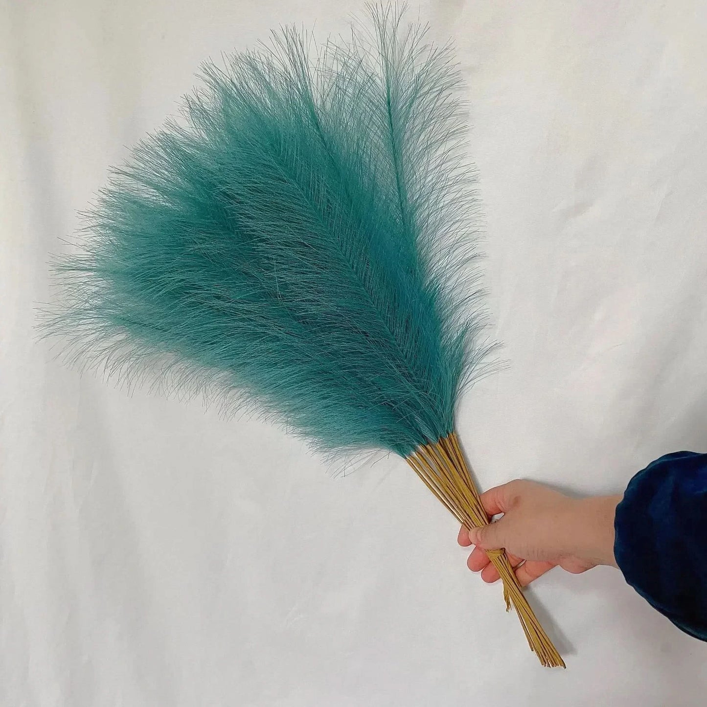 SOFTBELLE – Artificial Pampas for Graceful Decorative Accents