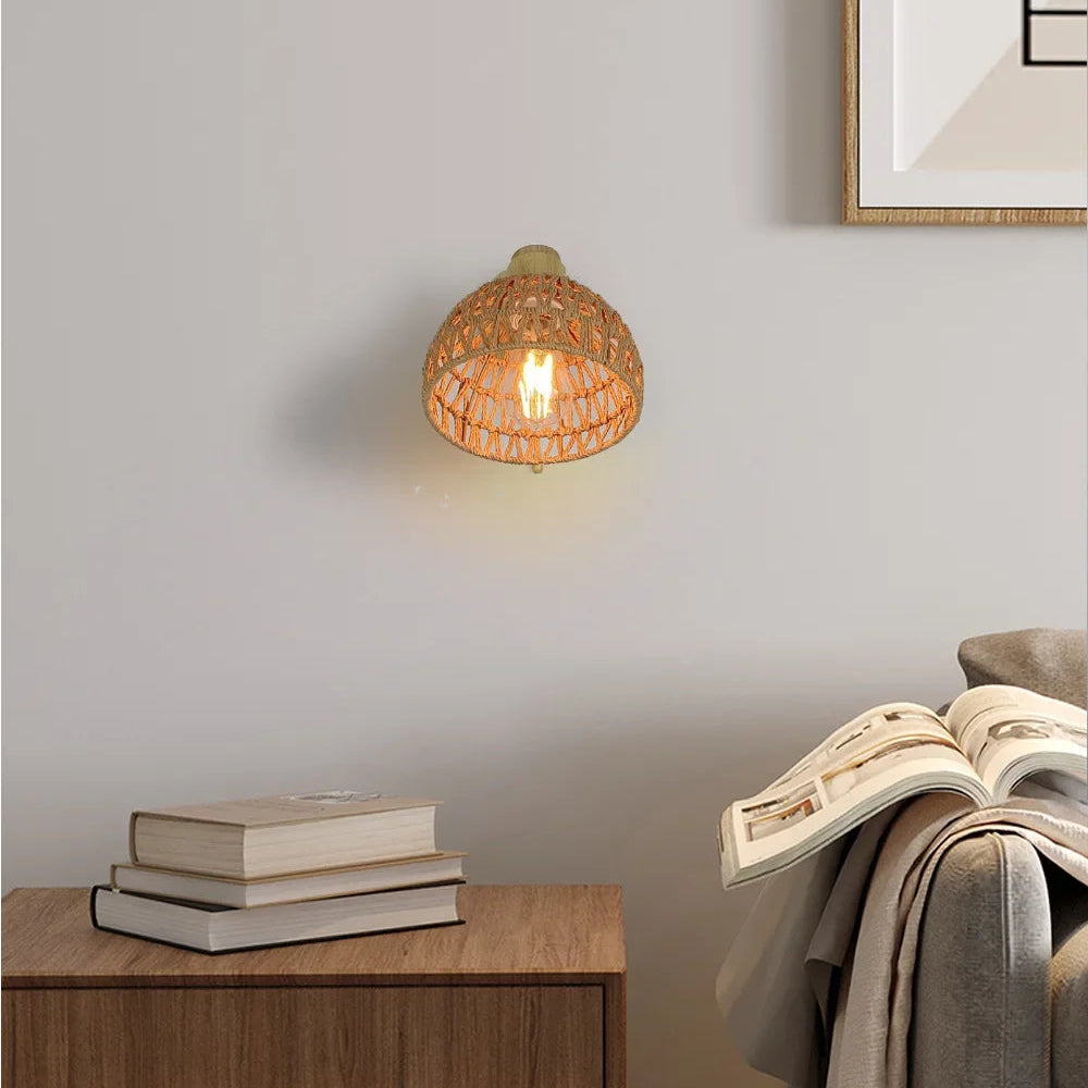 RATTANLIVA – Elegant Woven Wall Sconce for Cozy Interiors