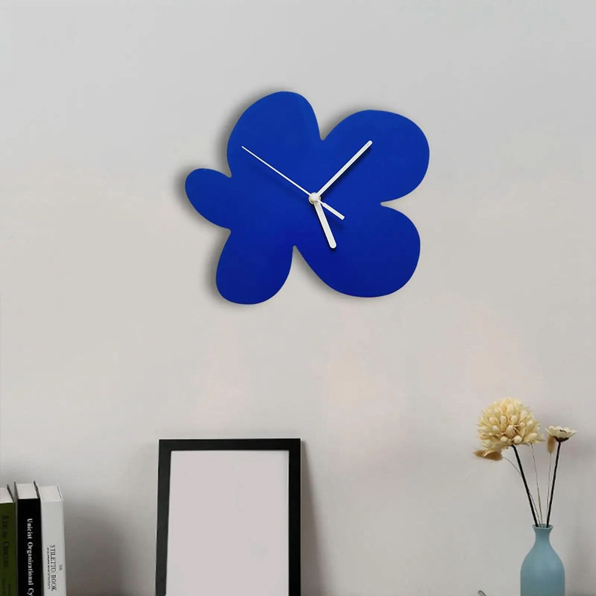 FLORAZELIXA - Horloge murale inspirée des fleurs pour un charme intemporel