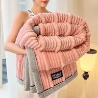 BUNNYCLOUD – Plaid de canapé pour une ambiance intérieure douce et chaleureuse
