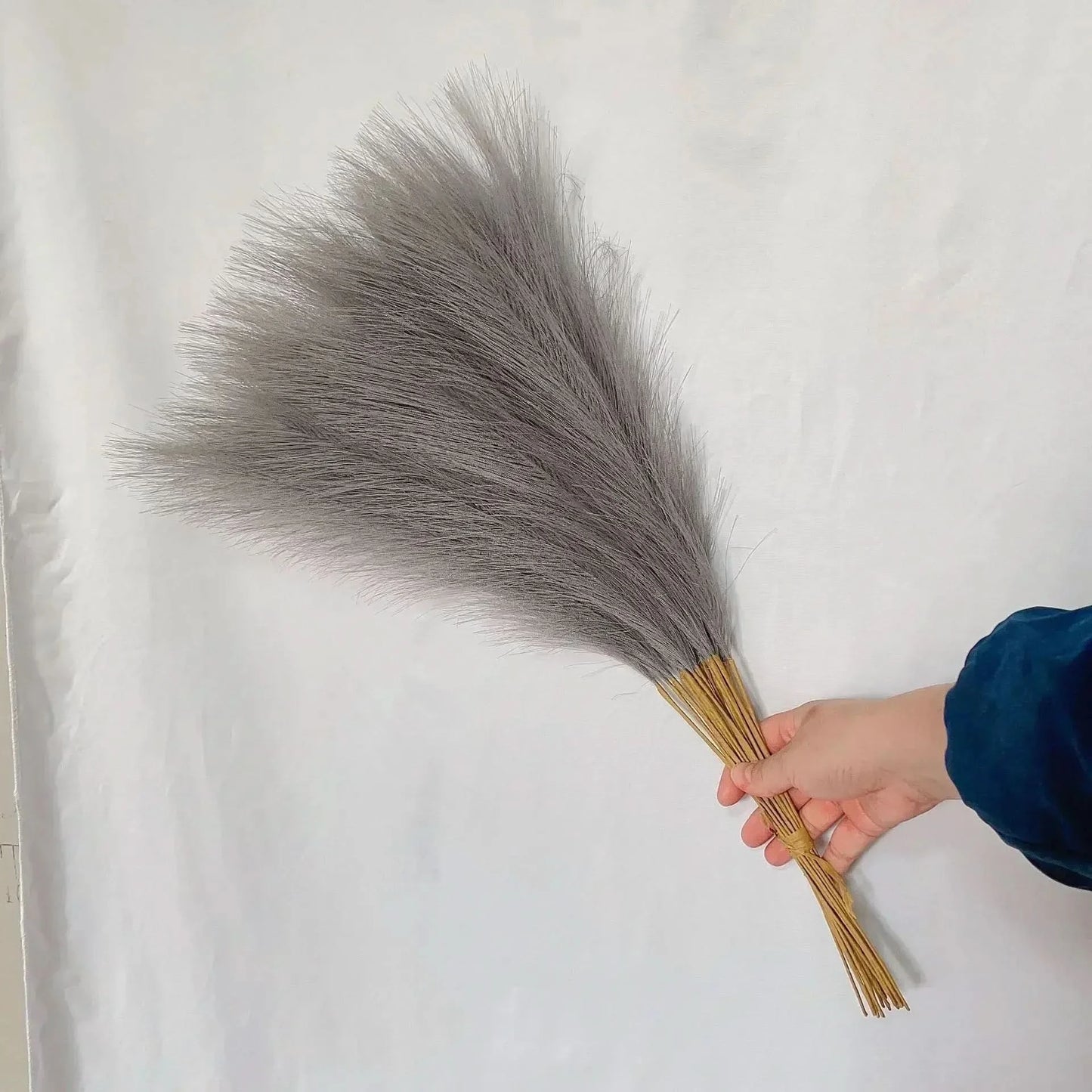 SOFTBELLE – Artificial Pampas for Graceful Decorative Accents