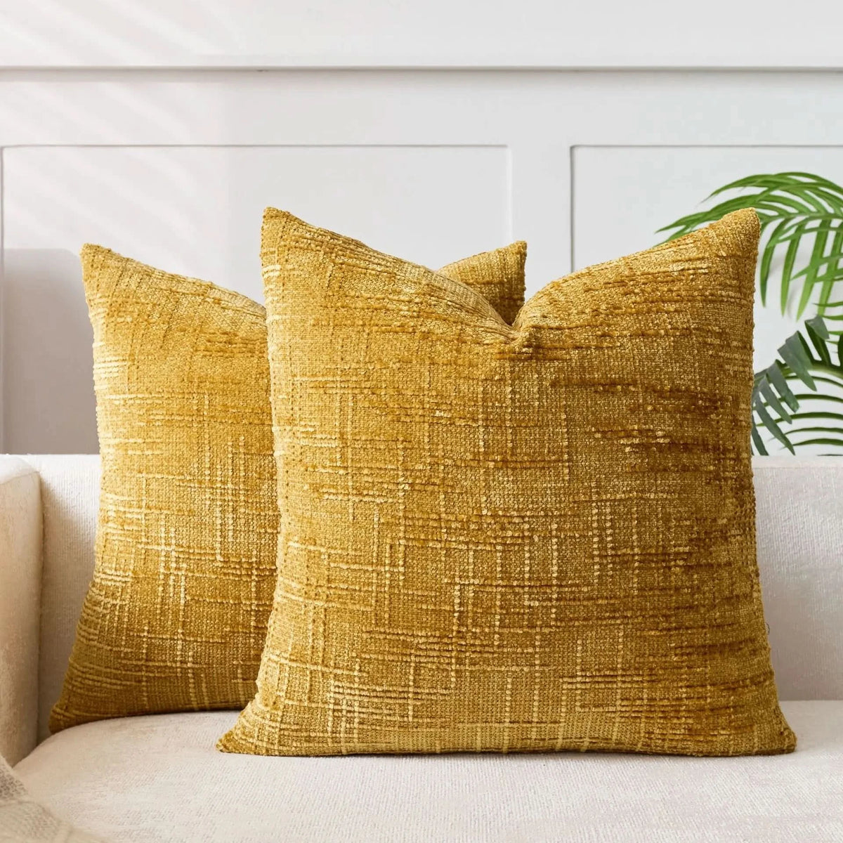BAMVELORA – Bamboo-Textured Pillow Cover for Elegant Sofa Styling