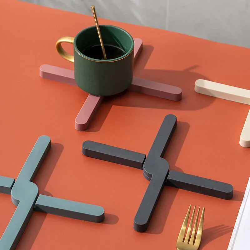 Silicone Trivet for Hot Dishes - Heat Resistant, Foldable Non-Slip Mat 1