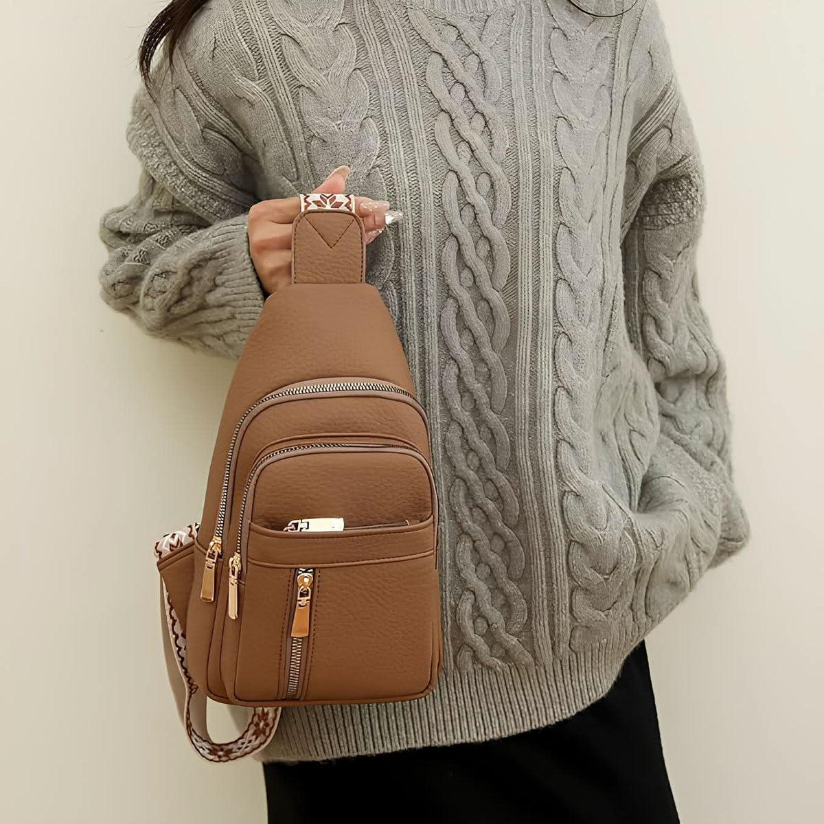 POISEPORT – Elegant Multi-Pocket Shoulder Bag for Organized Carrying
